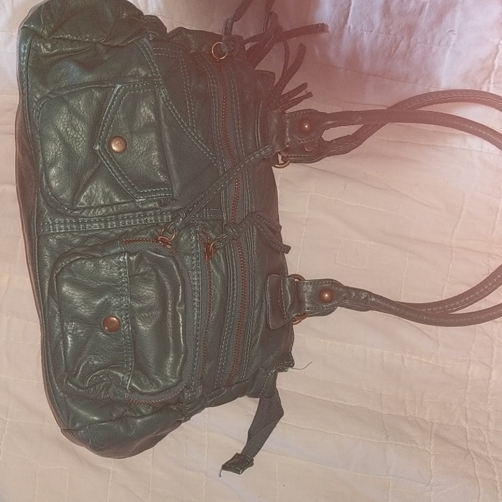 Bueno leather handbag